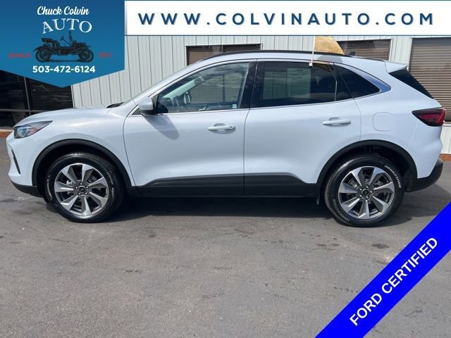 Certified 2025 Ford Escape Platinum image 3