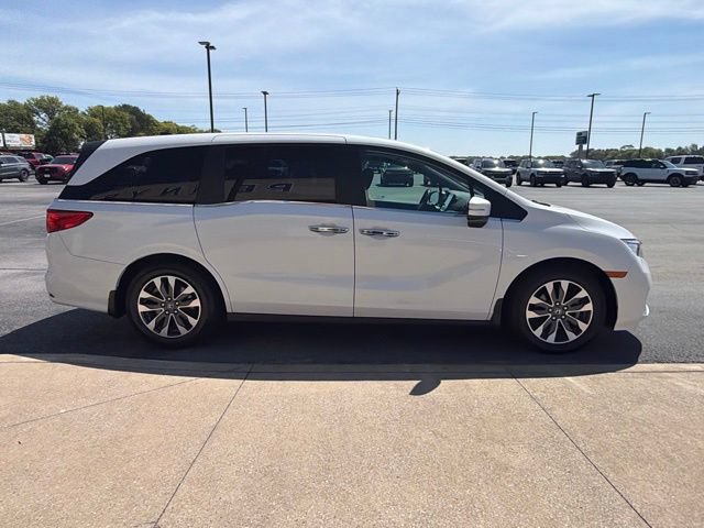 Used 2023 Honda Odyssey EX-L image 4