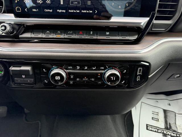 Used 2025 GMC Sierra 1500 SLT AWD/4WD image 15