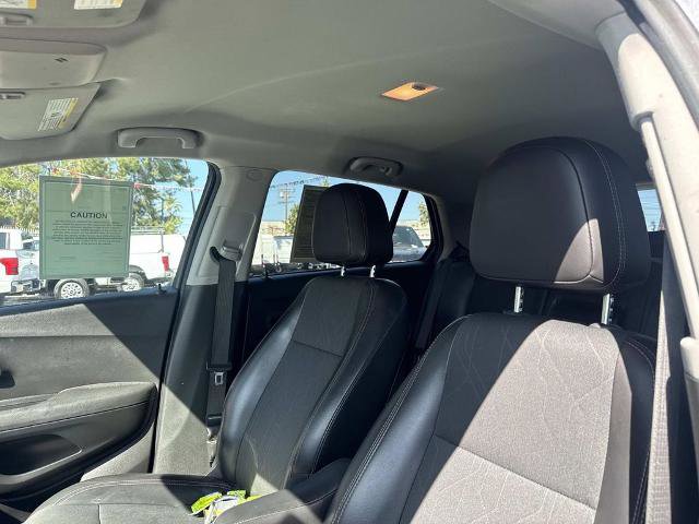 Used 2020 Chevrolet Trax LT w/ Driver Confidence Package FWD image 21