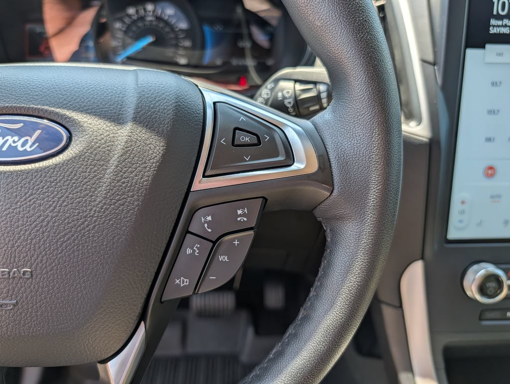 Certified 2024 Ford Edge SEL AWD/4WD image 9