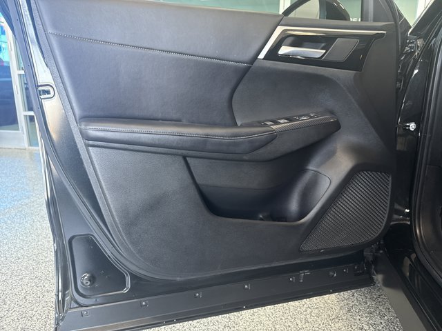Used 2024 Mitsubishi Outlander FWD image 5