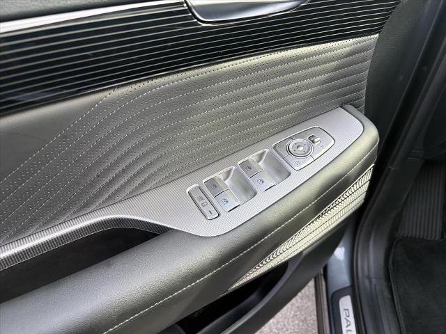 Used 2023 Hyundai Palisade Calligraphy image 20