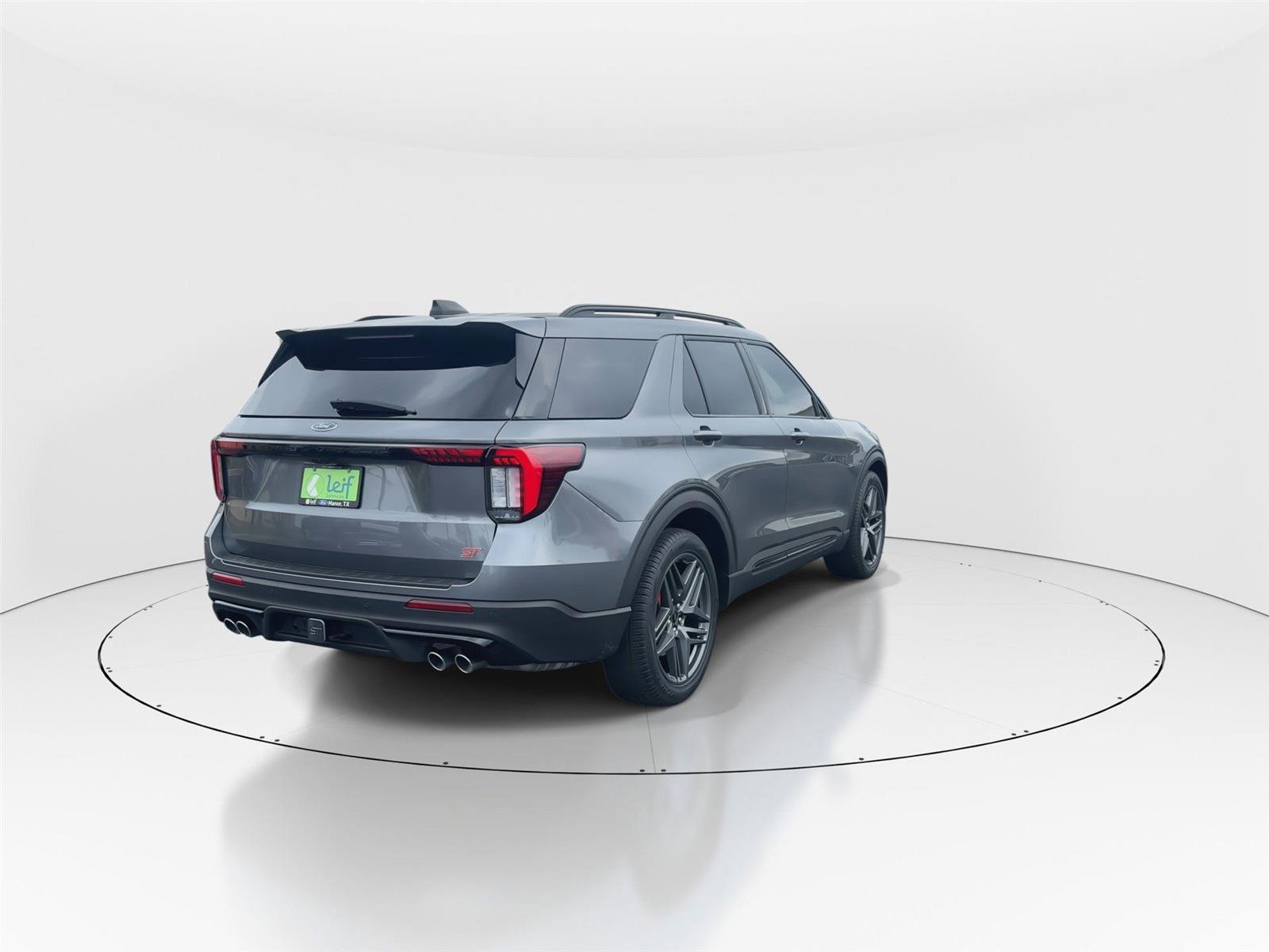 Certified 2025 Ford Explorer ST image 3