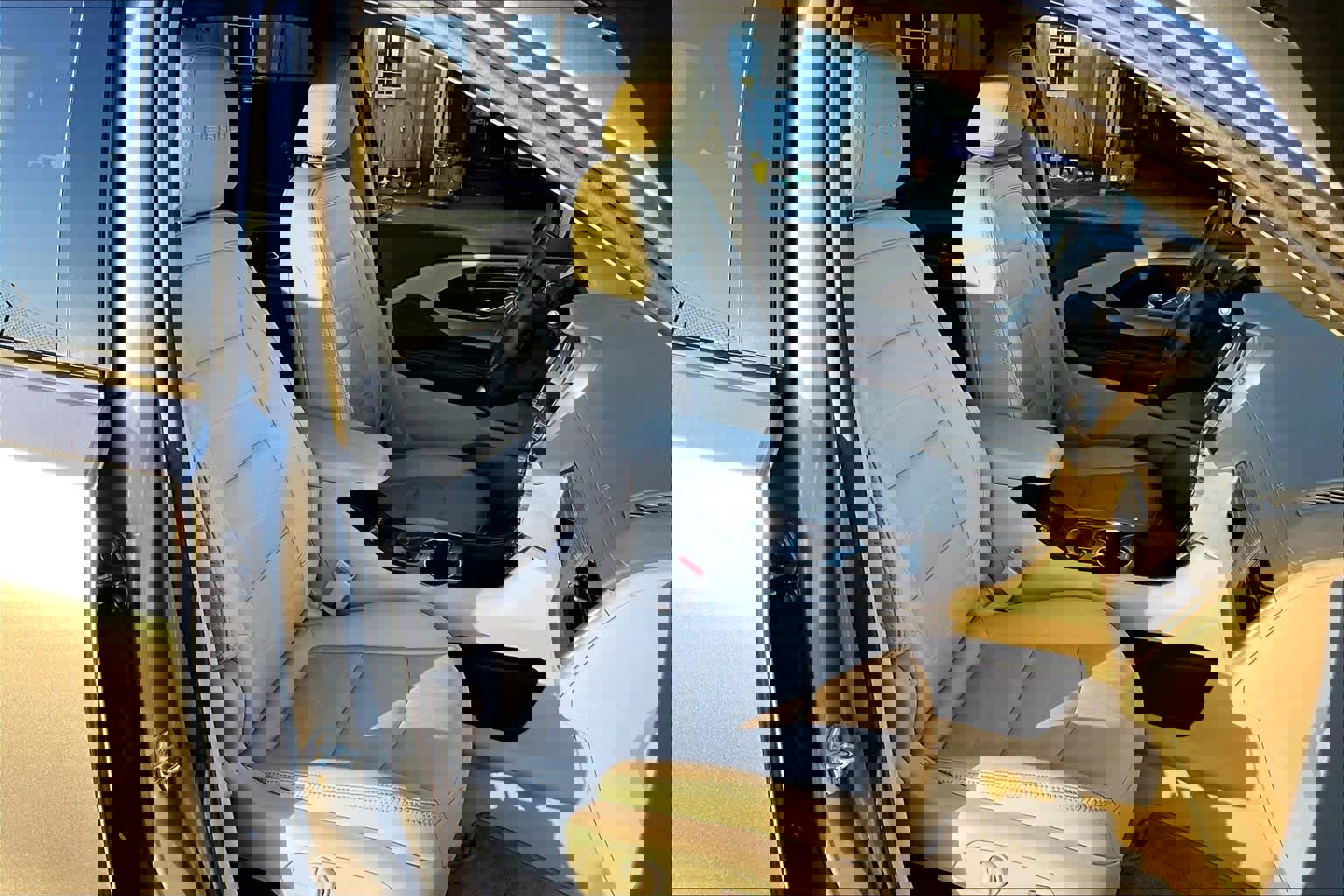 Used 2023 GMC Terrain Denali image 11