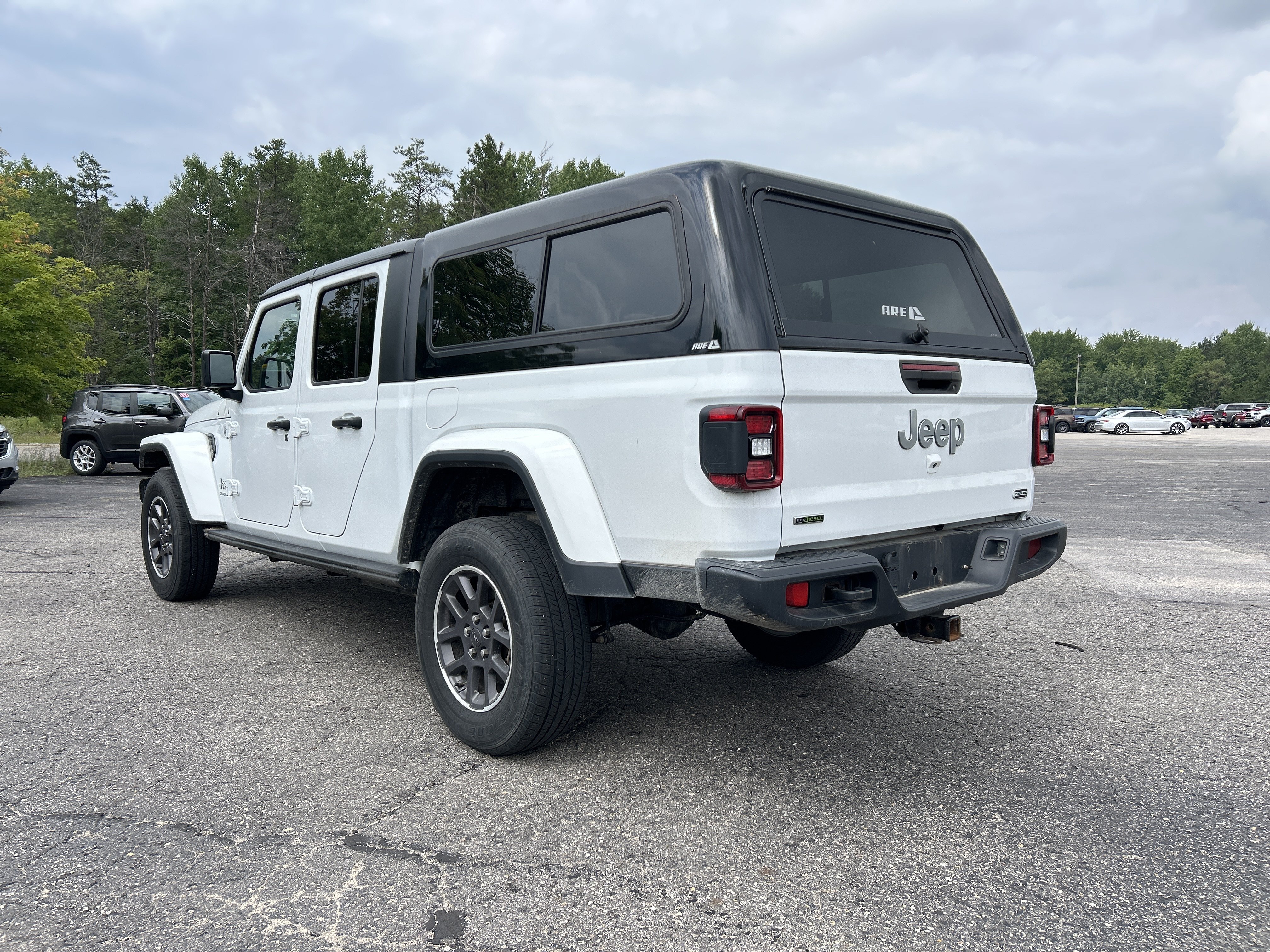 Used 2022 Jeep Gladiator Overland w/ Popular Equipment Package AWD/4WD image 6