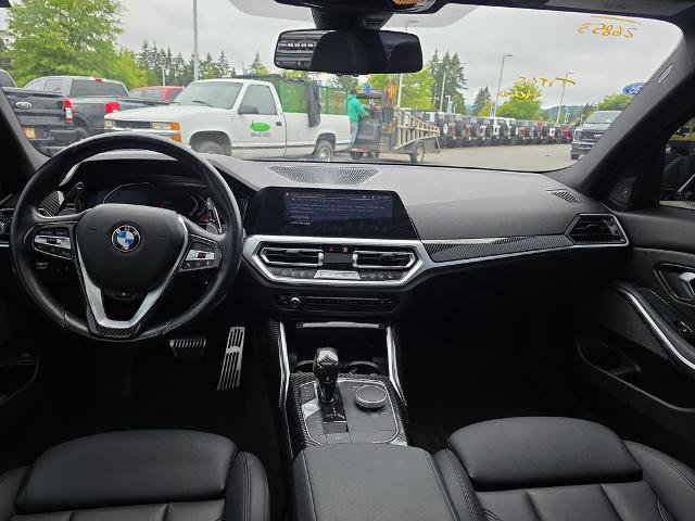 Used 2019 BMW 330i xDrive Sedan w/ Premium Package AWD/4WD image 6