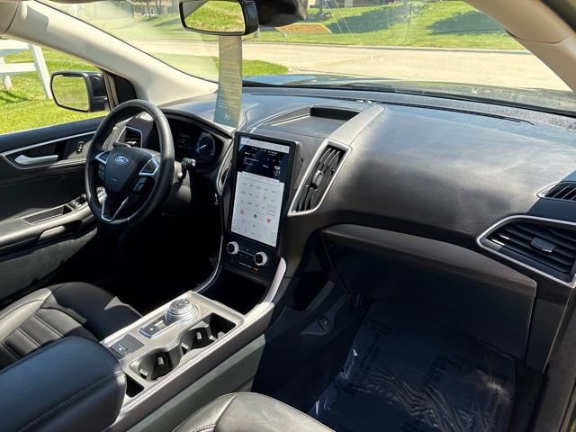 Certified 2024 Ford Edge SEL w/ Convenience Package AWD/4WD image 12