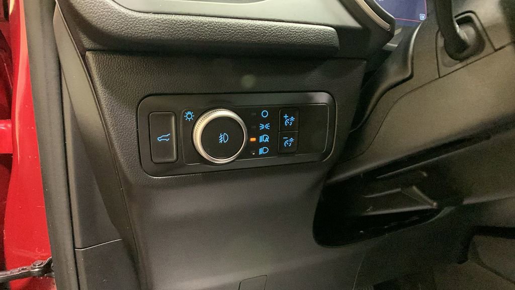 Certified 2022 Ford Escape SEL image 33