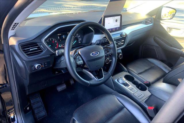 Certified 2022 Ford Escape SEL image 17