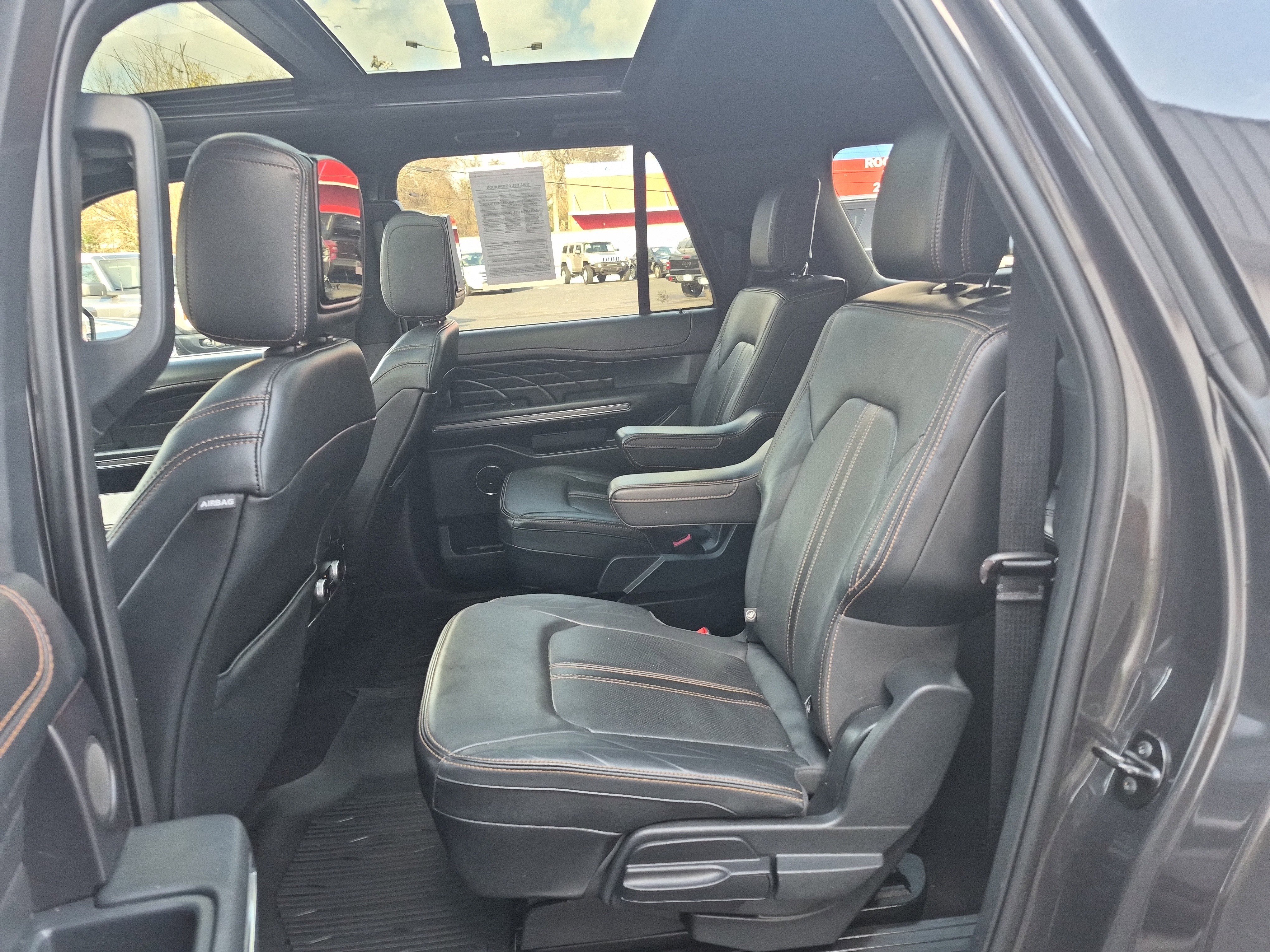 Certified 2023 Ford Expedition Max Platinum image 16