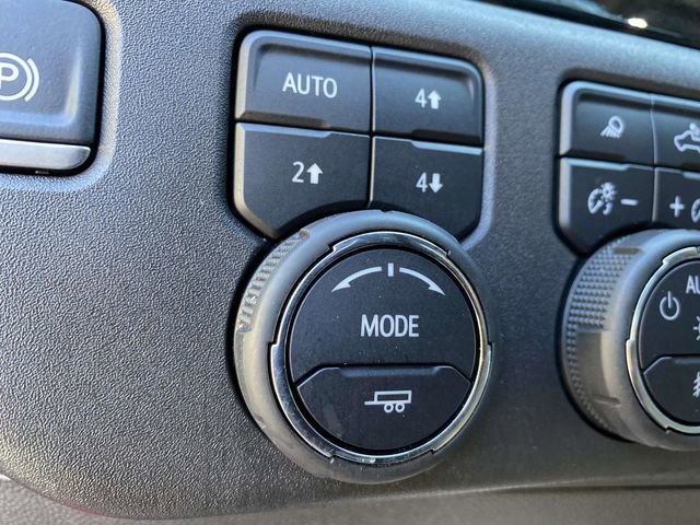 Used 2024 Chevrolet Silverado 1500 LT Trail Boss w/ LT Trail Boss Premium Package image 34