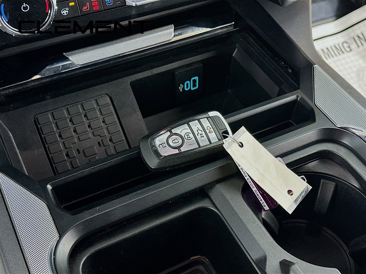 Certified 2023 Ford F250 Lariat w/ Black Appearance Package image 24