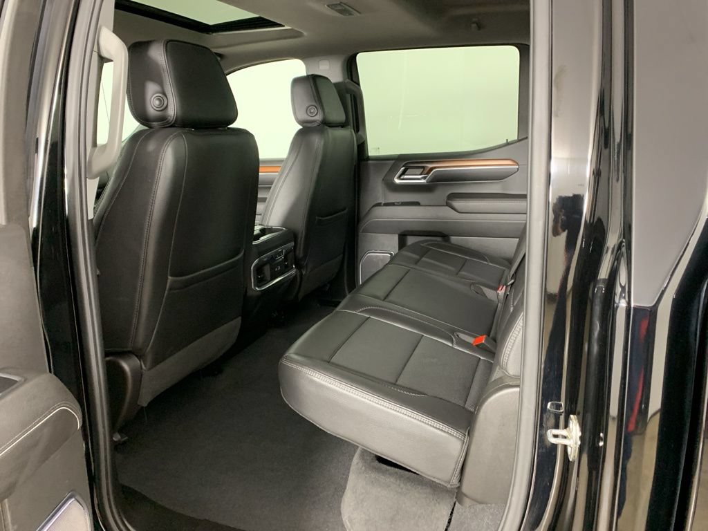 Used 2024 GMC Sierra 1500 Denali w/ Denali Reserve Package AWD/4WD image 36