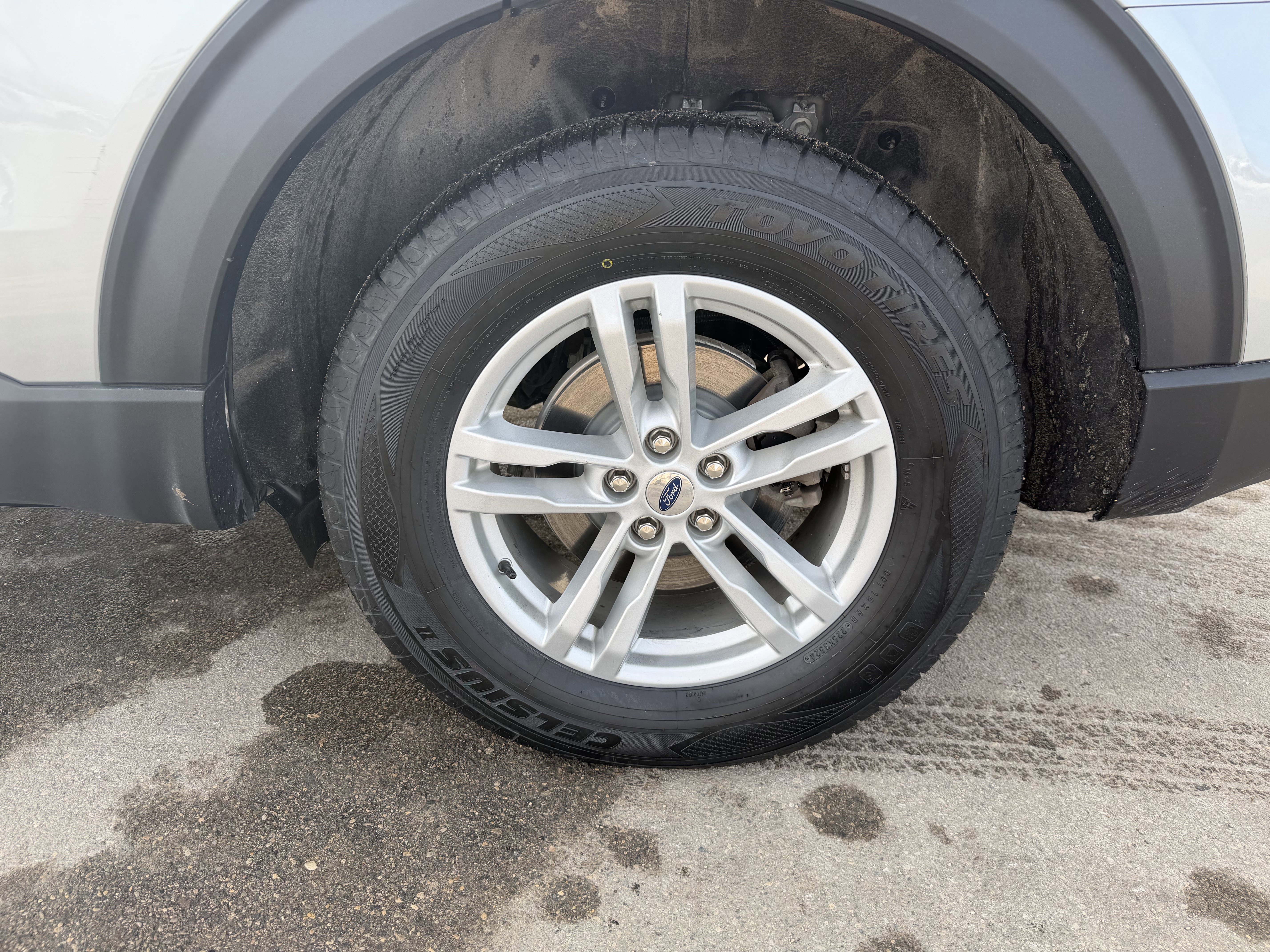 Certified 2023 Ford Explorer XLT w/ Equipment Group 202A image 20