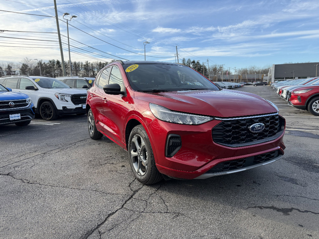 Certified 2023 Ford Escape ST-Line w/ Tech Pack #1 AWD/4WD image 7