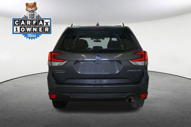 Used 2021 Subaru Forester Premium image 3