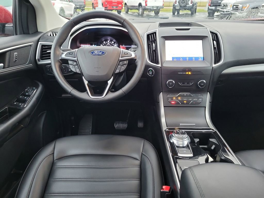 Certified 2020 Ford Edge SEL w/ Convenience Package image 12