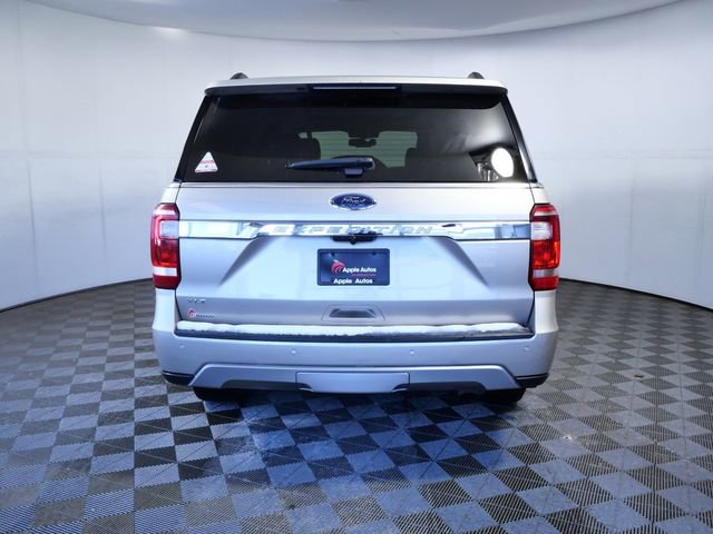 Certified 2018 Ford Expedition XLT w/ Equipment Group 202A image 7