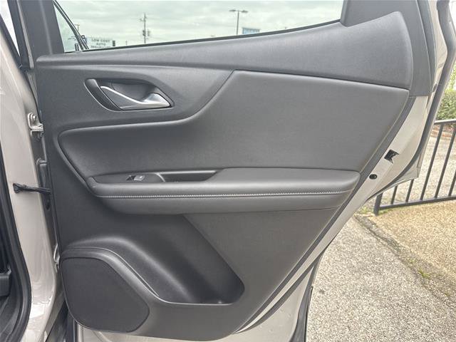 Used 2022 Chevrolet Blazer Premier FWD image 22