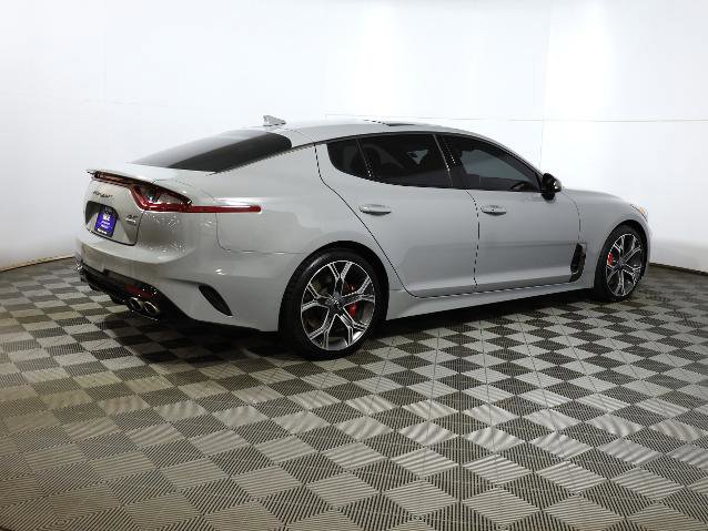 Used 2021 Kia Stinger GT1 image 4