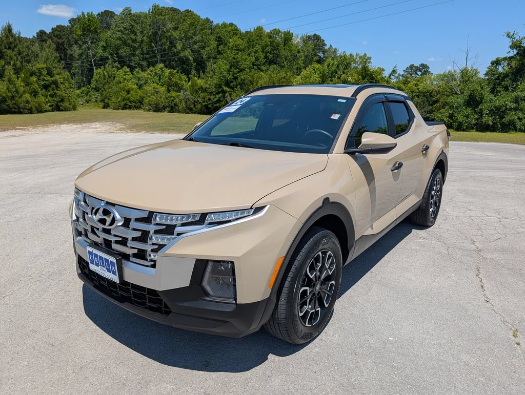 Used 2024 Hyundai Santa Cruz SEL w/ Activity Package FWD image 5