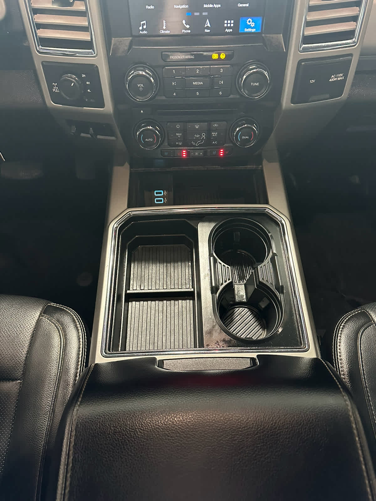 Certified 2017 Ford F350 Lariat w/ Chrome Package image 26