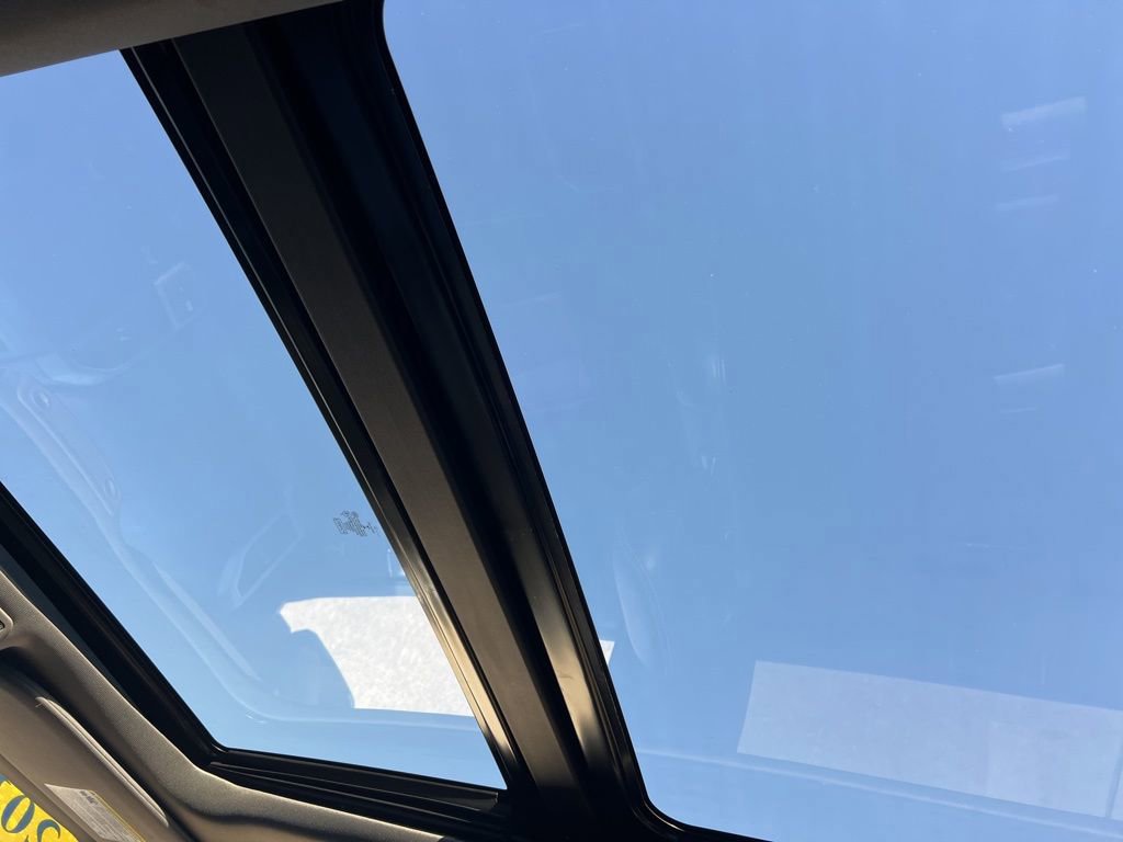 Certified 2019 Ford F150 Lariat w/ Equipment Group 502A Luxury image 20