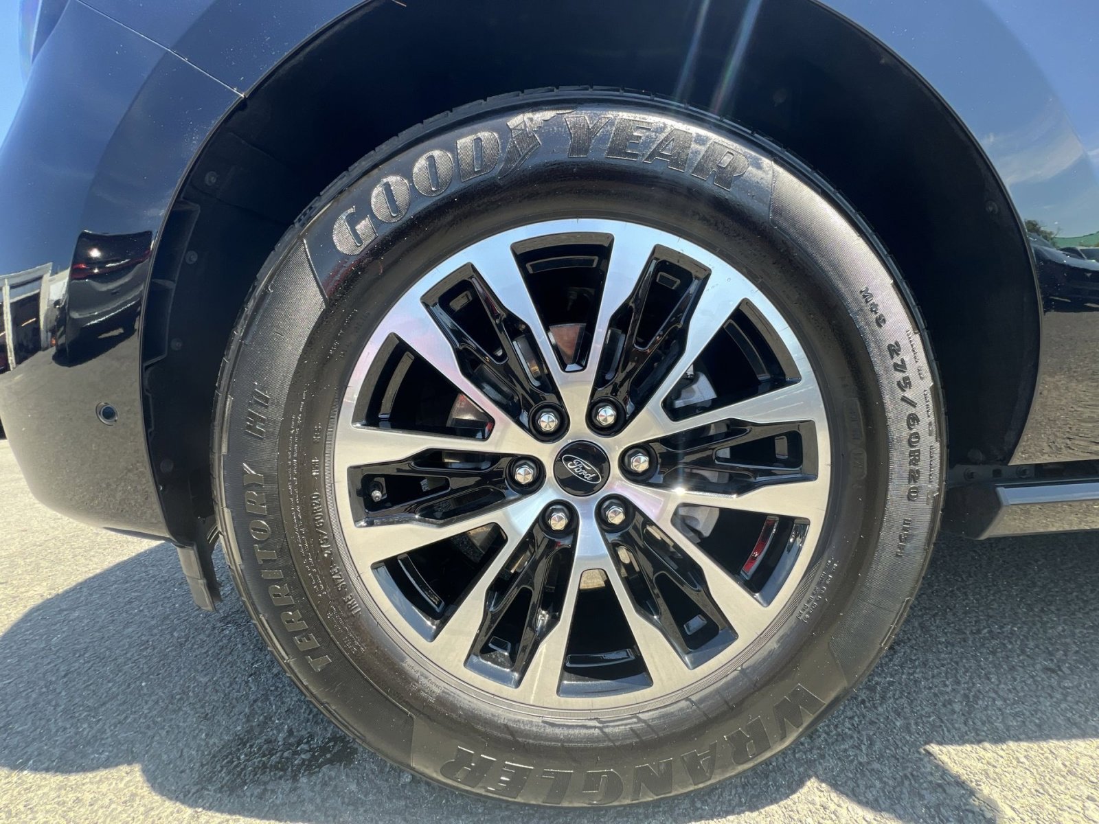 Certified 2025 Ford Expedition Max Platinum AWD/4WD image 20