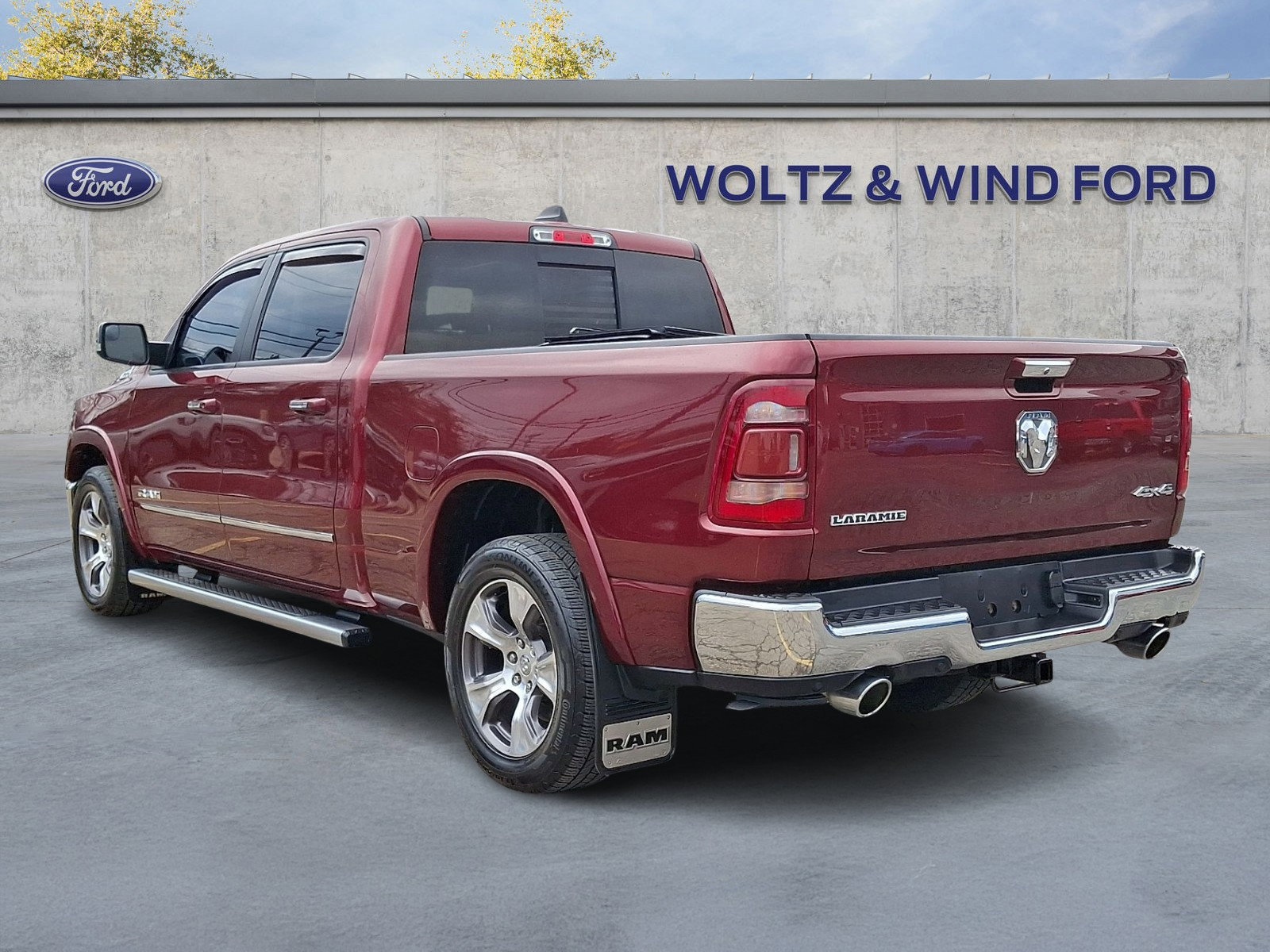 Used 2020 RAM 1500 Laramie image 5