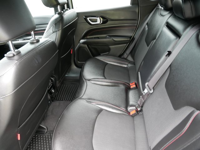 Used 2024 Jeep Compass Trailhawk AWD/4WD image 12