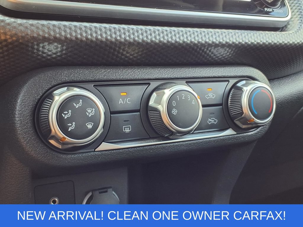 Used 2020 Nissan Kicks S FWD image 11