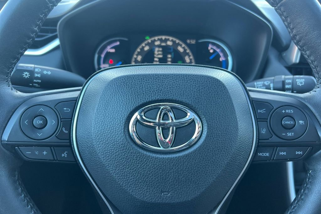 Used 2022 Toyota RAV4 XSE image 30