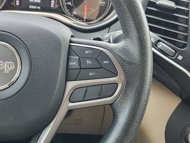Used 2019 Jeep Cherokee Latitude w/ Popular Appearance Group FWD image 29