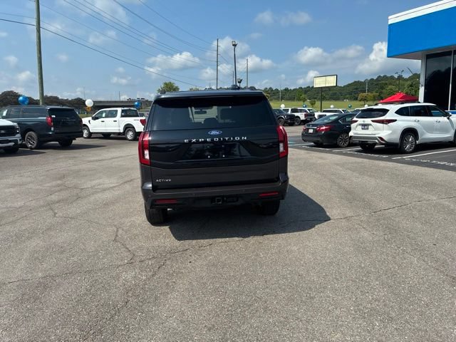 Certified 2025 Ford Expedition Active AWD/4WD image 42
