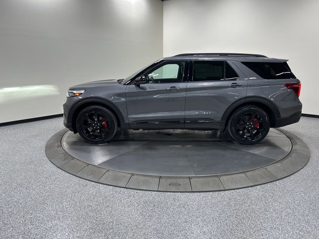 Certified 2021 Ford Explorer ST w/ Equipment Group 401A image 10