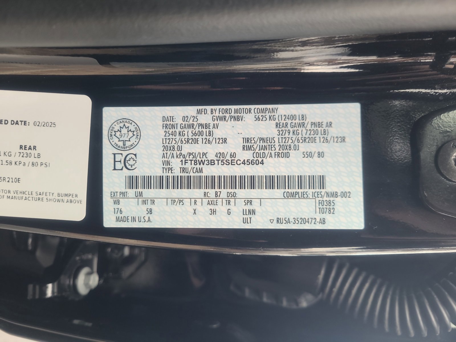 Certified 2025 Ford F350 Lariat w/ Black Appearance Package image 26