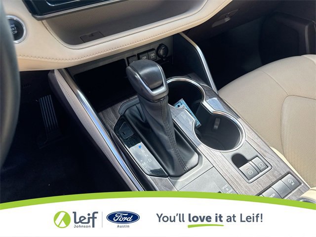 Used 2021 Toyota Highlander Limited image 27