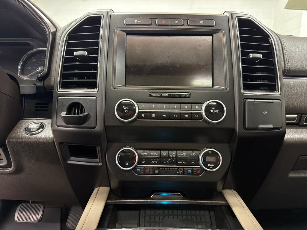 Certified 2021 Ford Expedition Max Limited RWD image 24