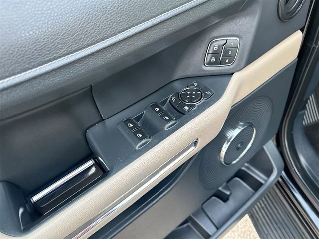 Certified 2022 Ford Expedition Limited image 20