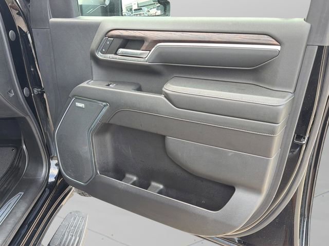 Used 2024 GMC Sierra 3500 SLT w/ SLT Premium Package AWD/4WD image 10