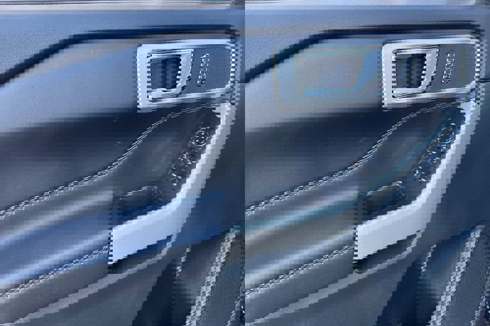 Certified 2024 Ford Explorer XLT w/ Equipment Group 202A image 12