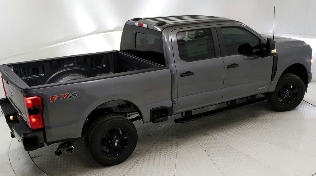 Certified 2024 Ford F250 XL w/ STX Appearance Package AWD/4WD image 18