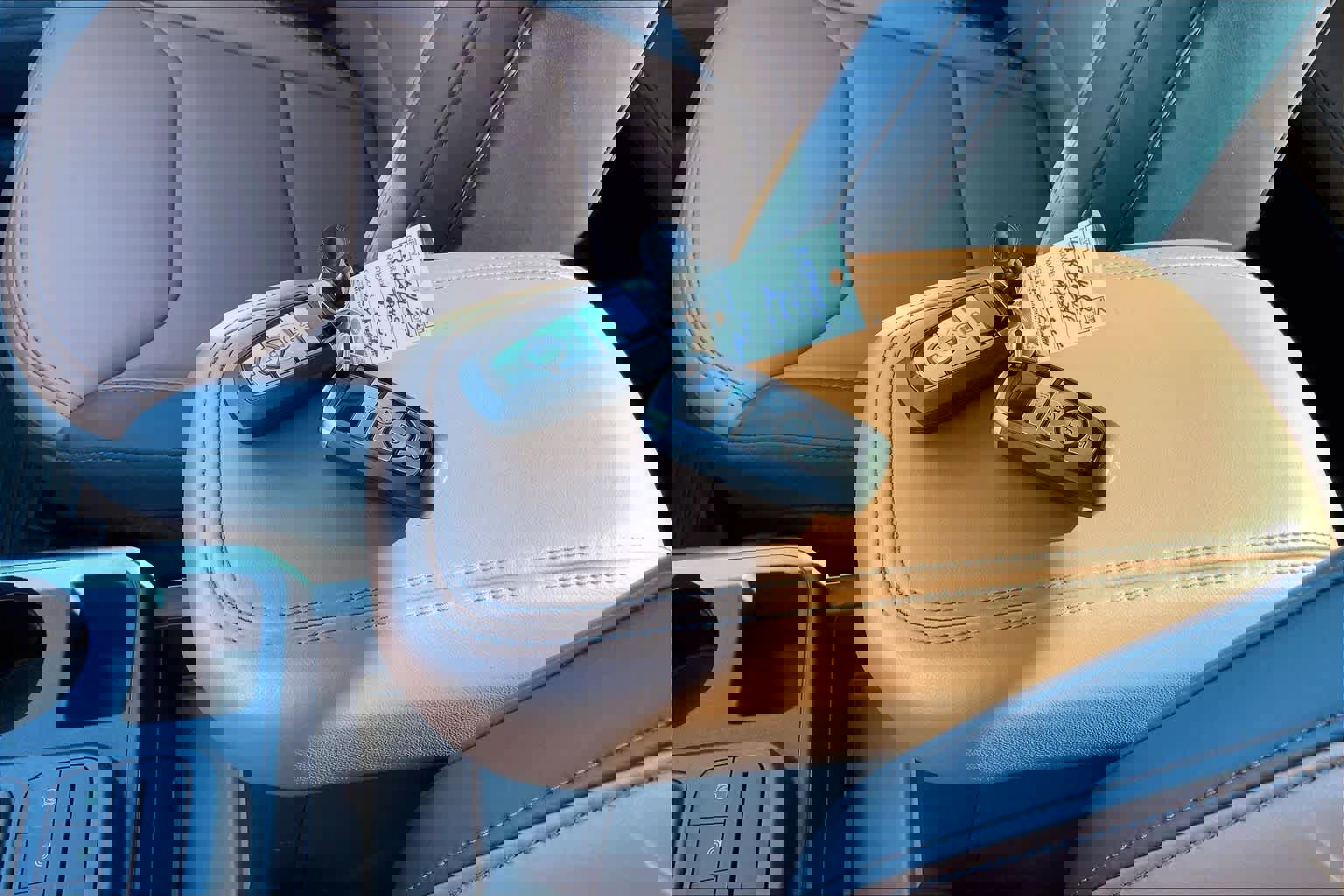 Certified 2024 Ford Maverick Lariat image 12