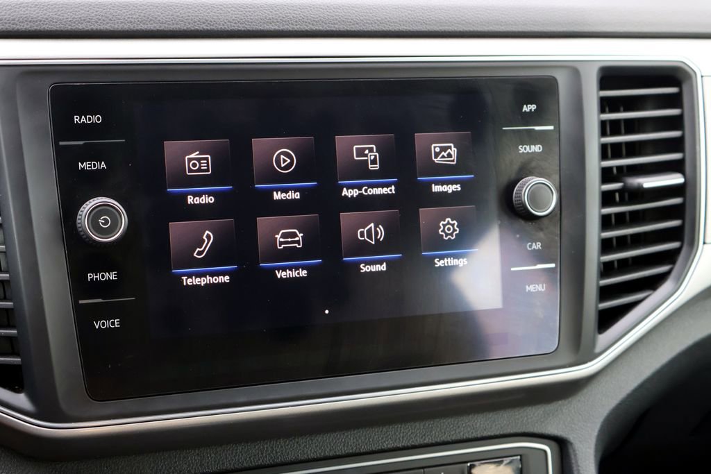 Used 2018 Volkswagen Atlas SE image 31