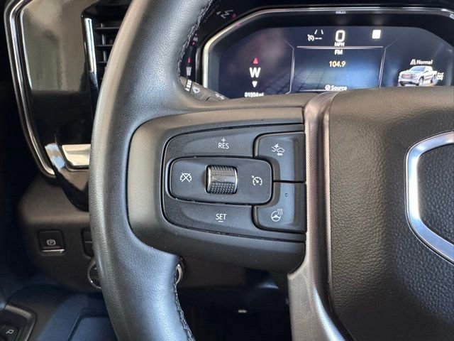 Used 2025 GMC Sierra 1500 SLT AWD/4WD image 17
