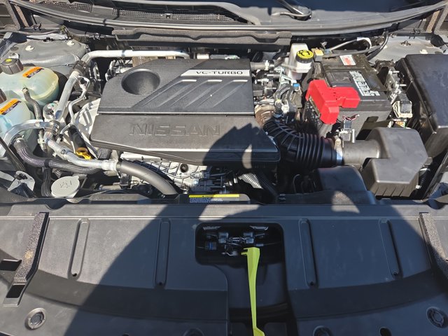 Used 2025 Nissan Rogue SV AWD/4WD image 19