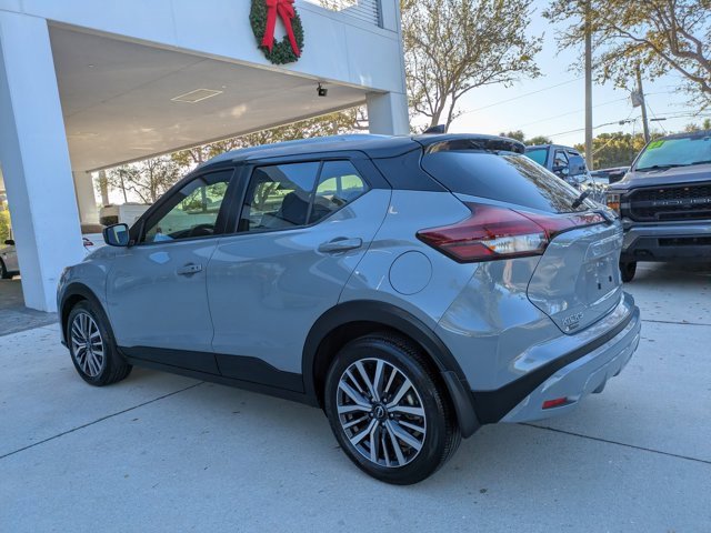Used 2024 Nissan Kicks SV image 6