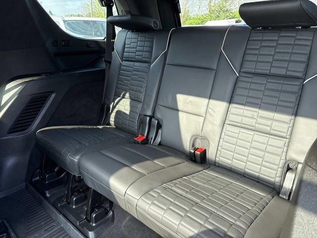 Used 2024 Cadillac Escalade Sport Platinum w/ Heavy-Duty Trailer Package image 20