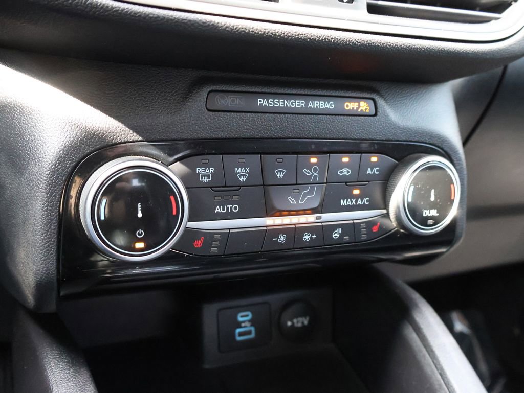 Certified 2022 Ford Escape SEL FWD image 37